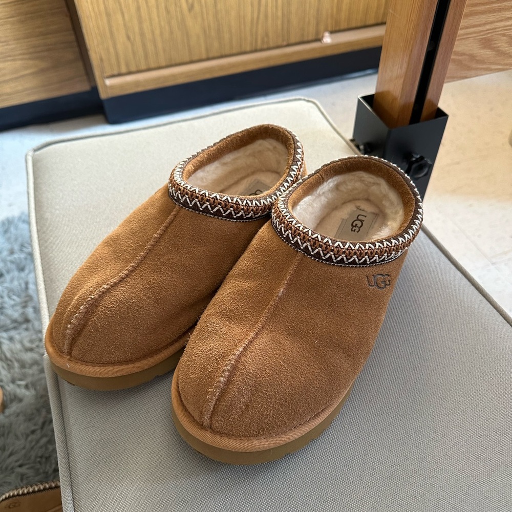 Tasman Ugg Slippers